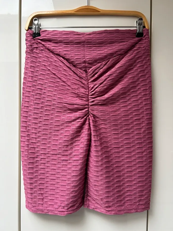 Gaine sculptante rose Push up Huafeng neuve - Taille 44/46 - photo numéro 4