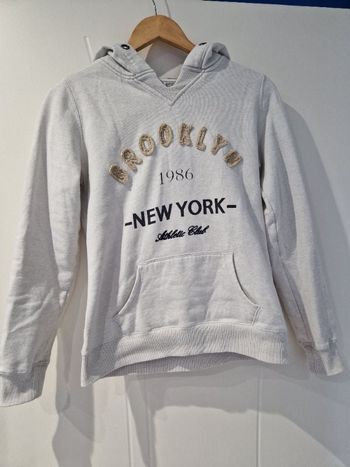 Sweat à capuche