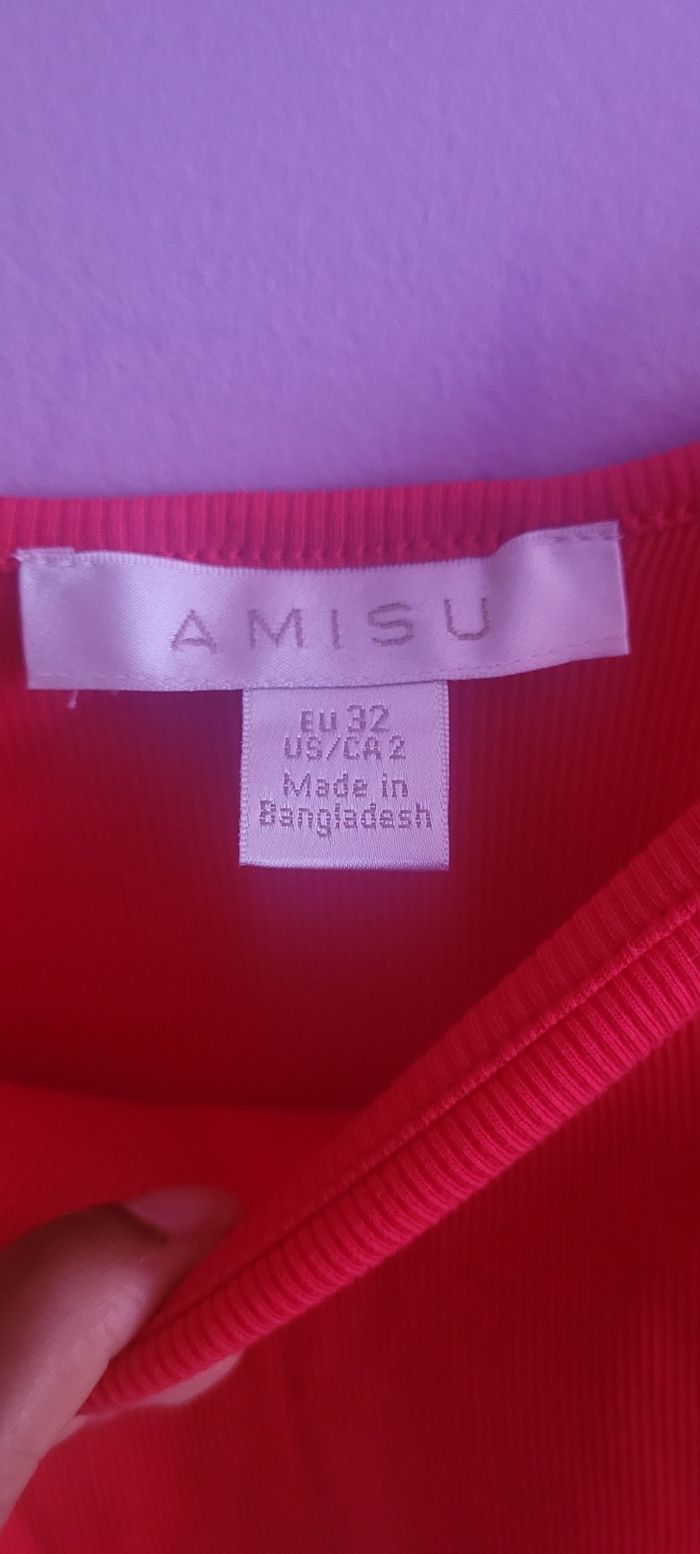 Robe rouge mi longue moulante avec fente - photo numéro 3