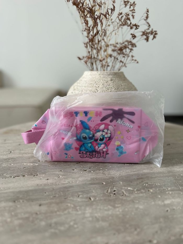 Trousse de toilette stitch et Angel - photo numéro 4