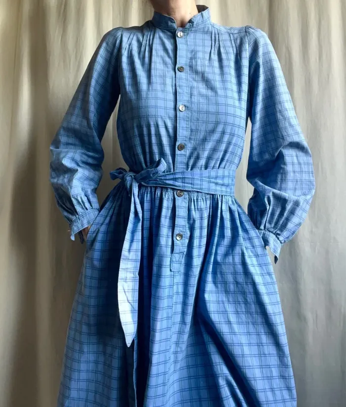 Authentic vintage Laura Ashley Cottagecore dress made in Wales Folk Prairie - Taille S