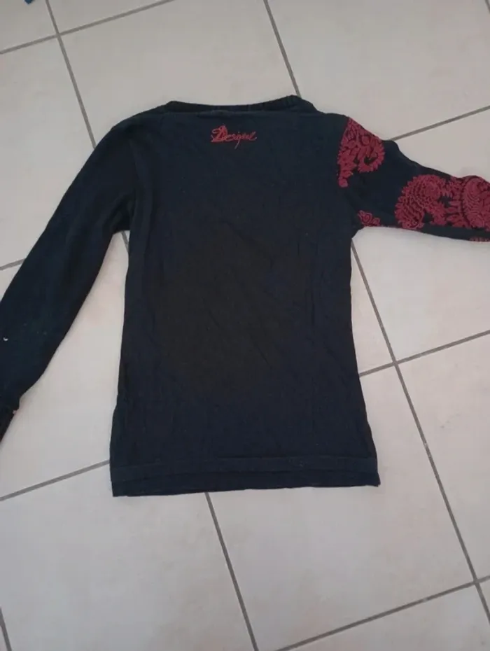 Pull Desigual taille S - photo numéro 5