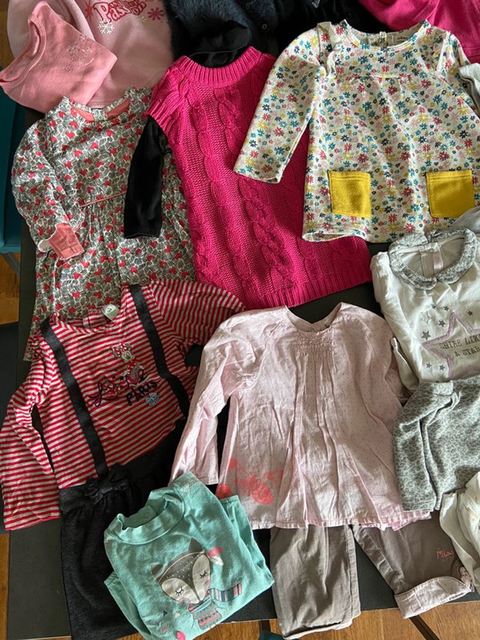 Gros lot de vêtements hiver fille 24 mois - photo numéro 5