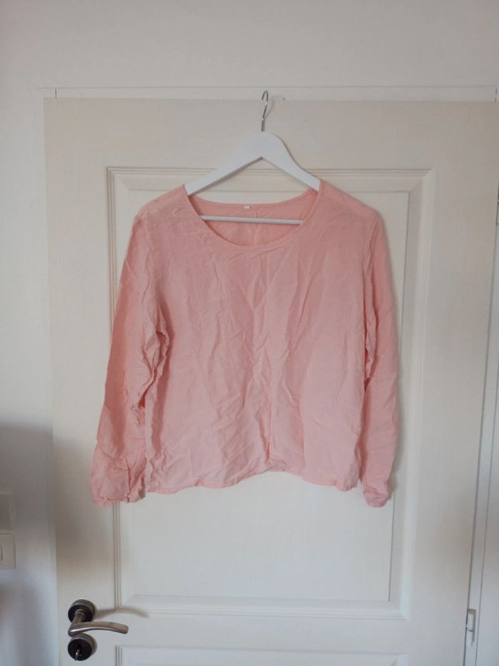 Pull rose léger taille L 100 % viscose