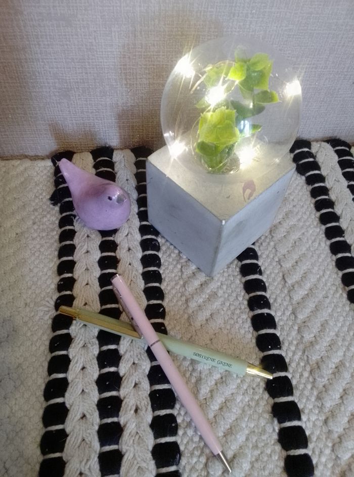 Lots 2 stylos bille
