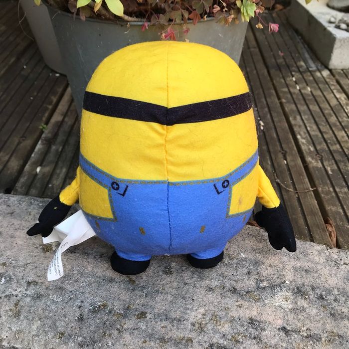 Peluche minions - photo numéro 2