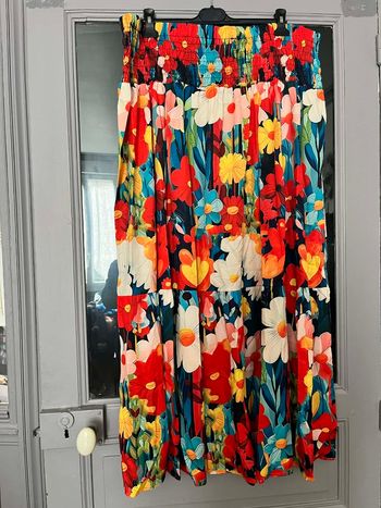 Vêtements neufs taille unique 50 a 54/56