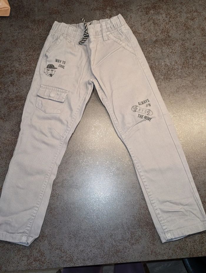Pantalon garçon 4/5 ans NEUF