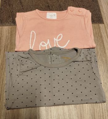 Lot de 2 sous-pulls taille 3 mois