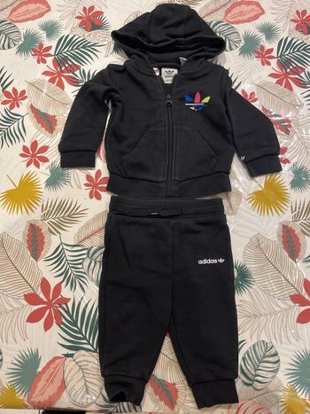 Survêtement garçon 6-9 mois