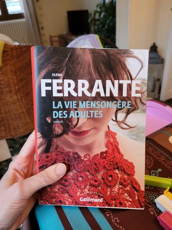 La vie mensongère des adultes - elena ferrante