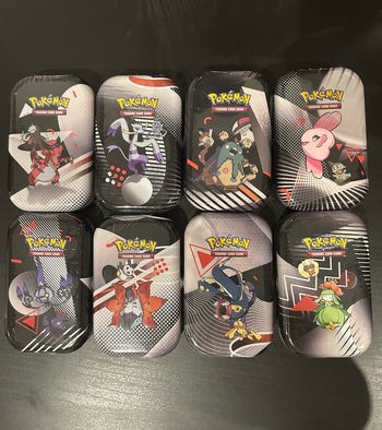 Artset des 8 mini tins noir et blanc 10.5