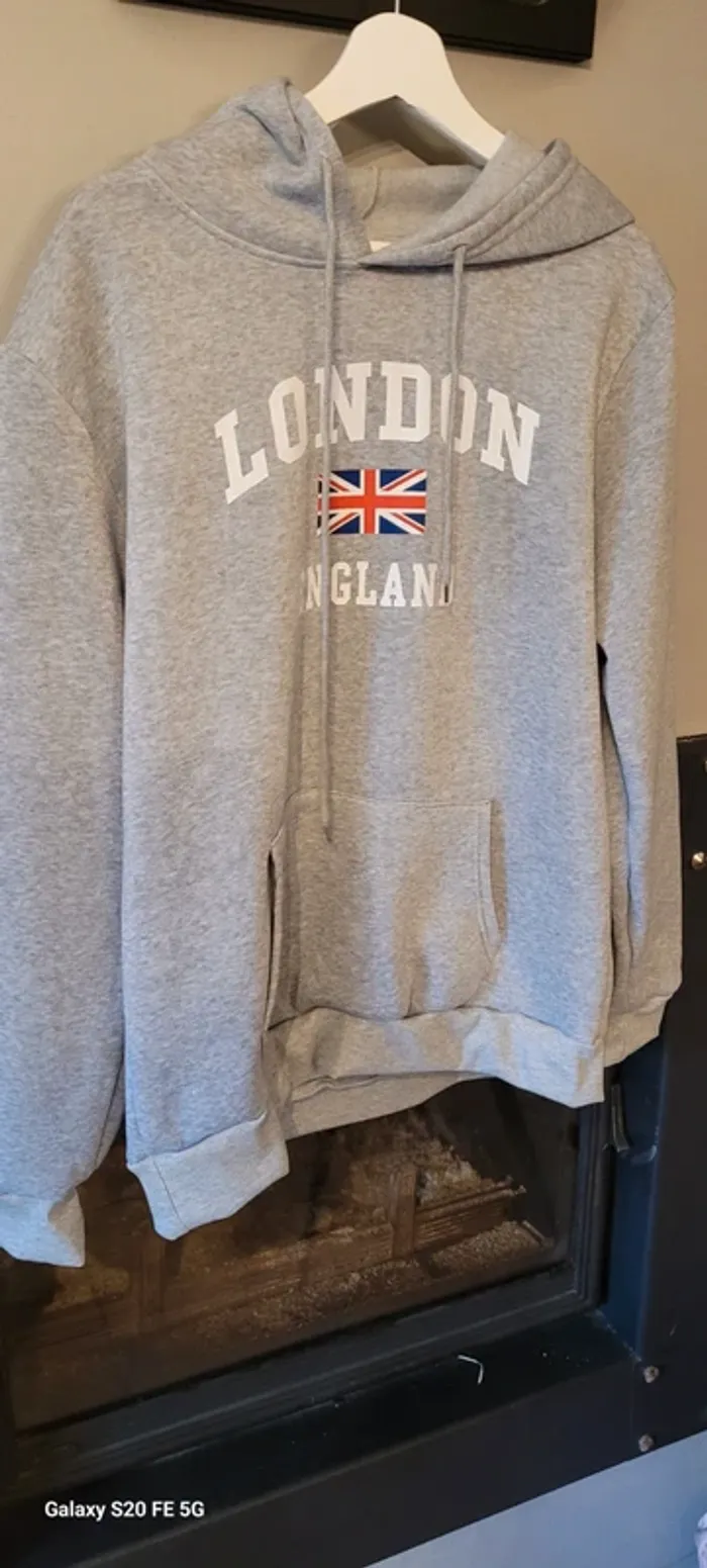 Sweat-shirt Capuche London Gris