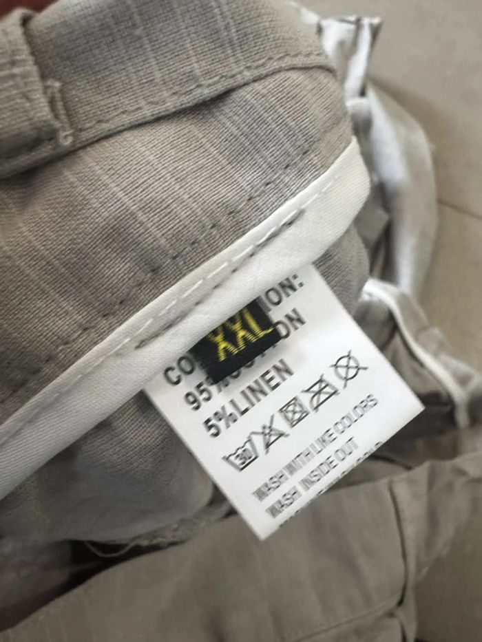 Pantalon gris neuf sans étiquette, 52x110cm - photo numéro 2