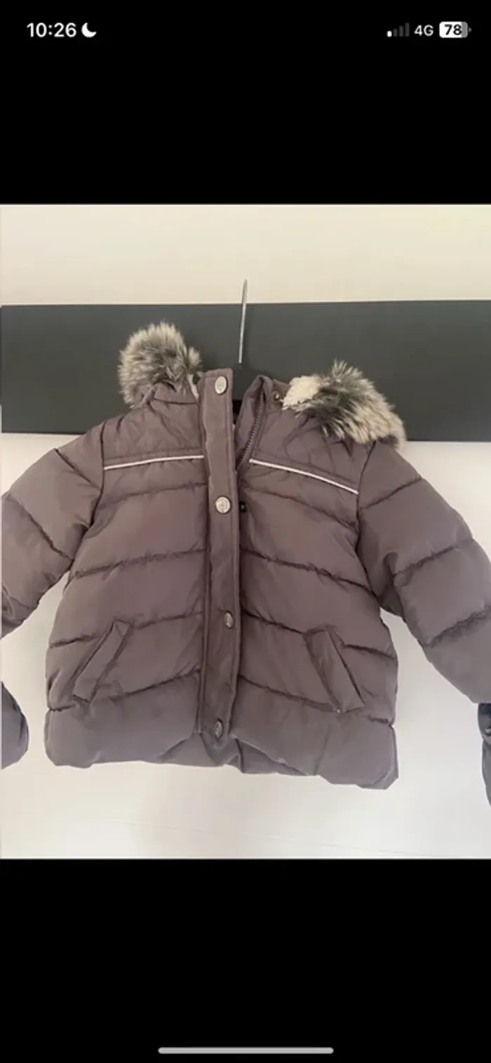 Manteau fourré bébé fille . - photo numéro 2