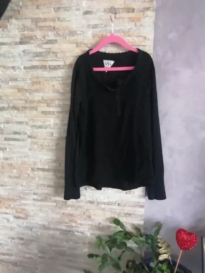 Tee-shirt manches longues IKKS taille 12ans - photo numéro 2
