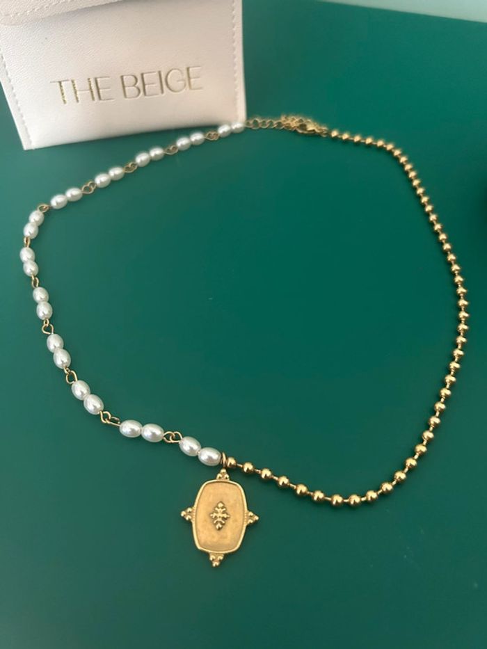 Collier the beige or et perles - photo numéro 3