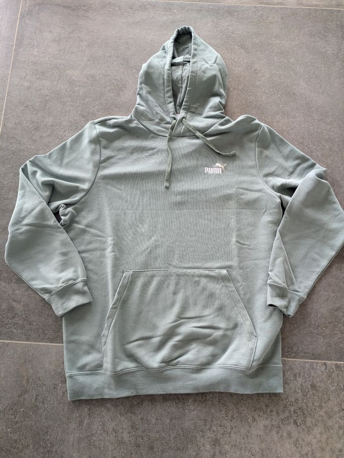 Sweat a capuche neuf puma XL