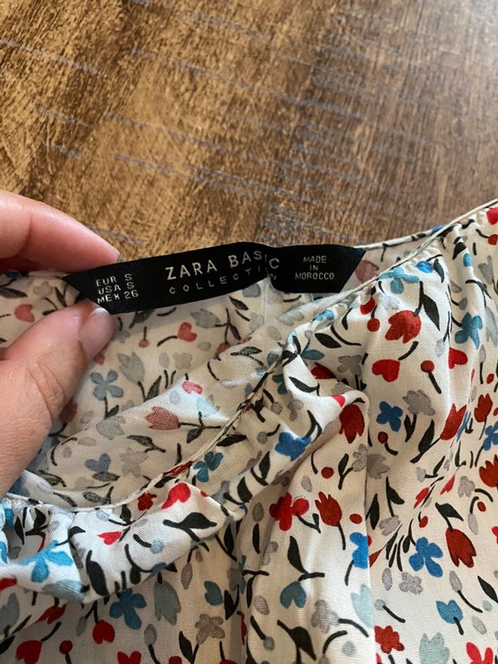 Blouse sans manches fleuri taille 36 Zara - photo numéro 3