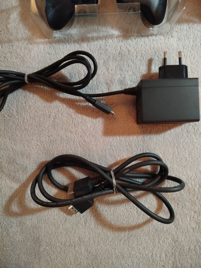 Nintendo Switch + Split Pad Pro - photo numéro 7