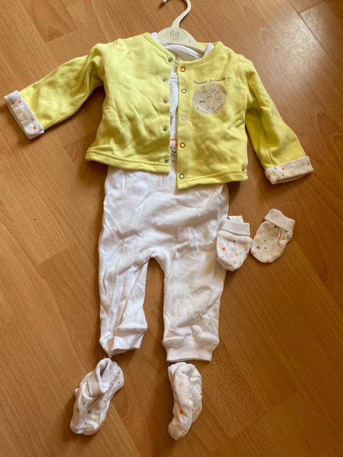 Joli ensemble 6 pièces bébé T. 6 mois/68 cm mixte neuf avec étiquette - photo numéro 2