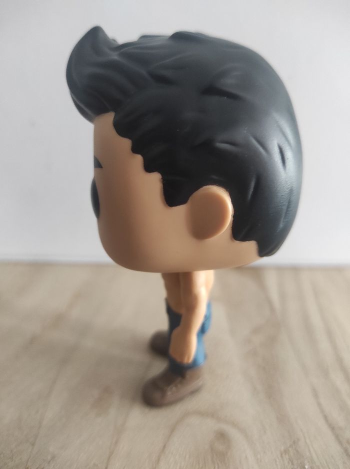 Figurine Funko pop Jacob Black 322 SANS boîte ( Twilight ) - photo numéro 4