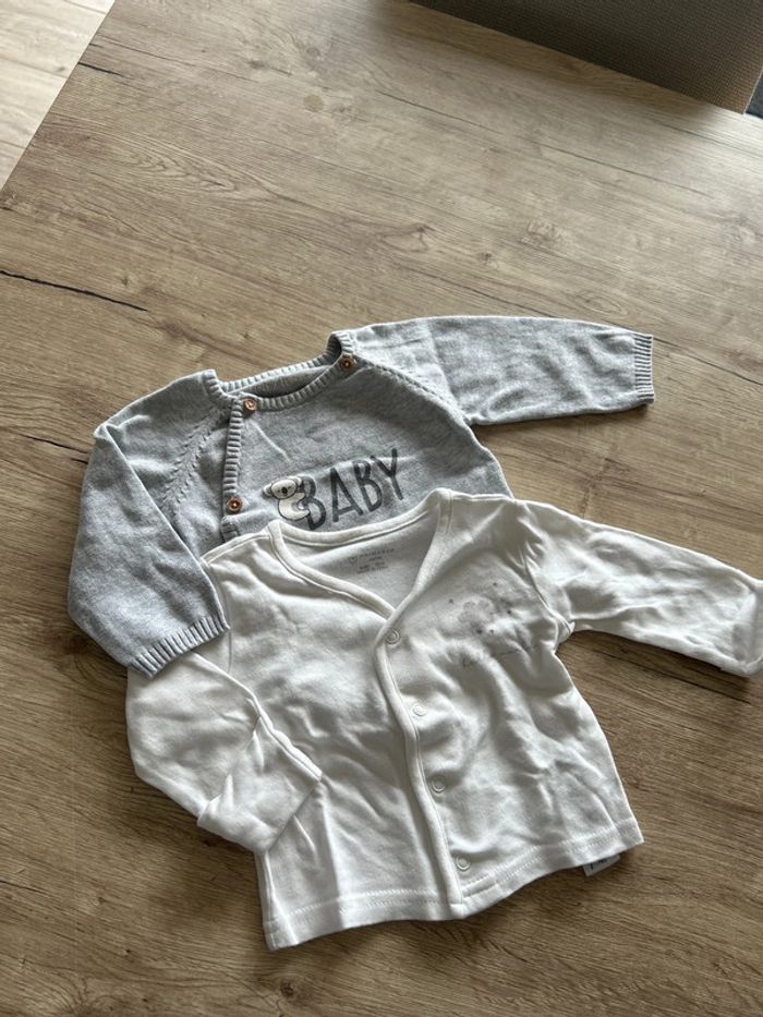 Lot de 2 brassières 62cm