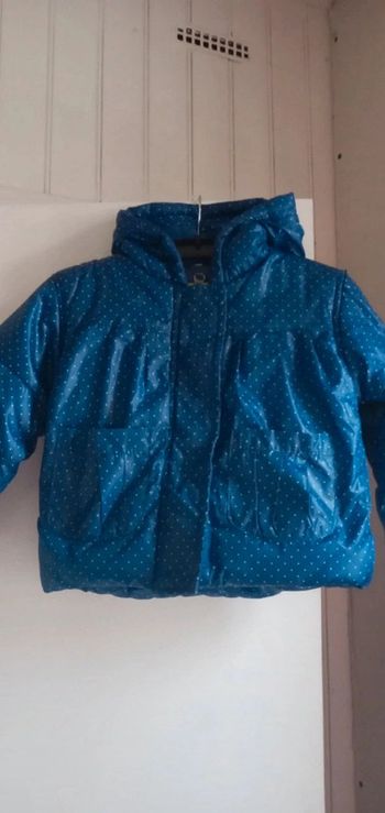 Doudoune à capuche Tricky tracks taille 86 cm