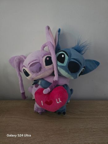 Peluche Stitch et Angel - Disneyland Paris