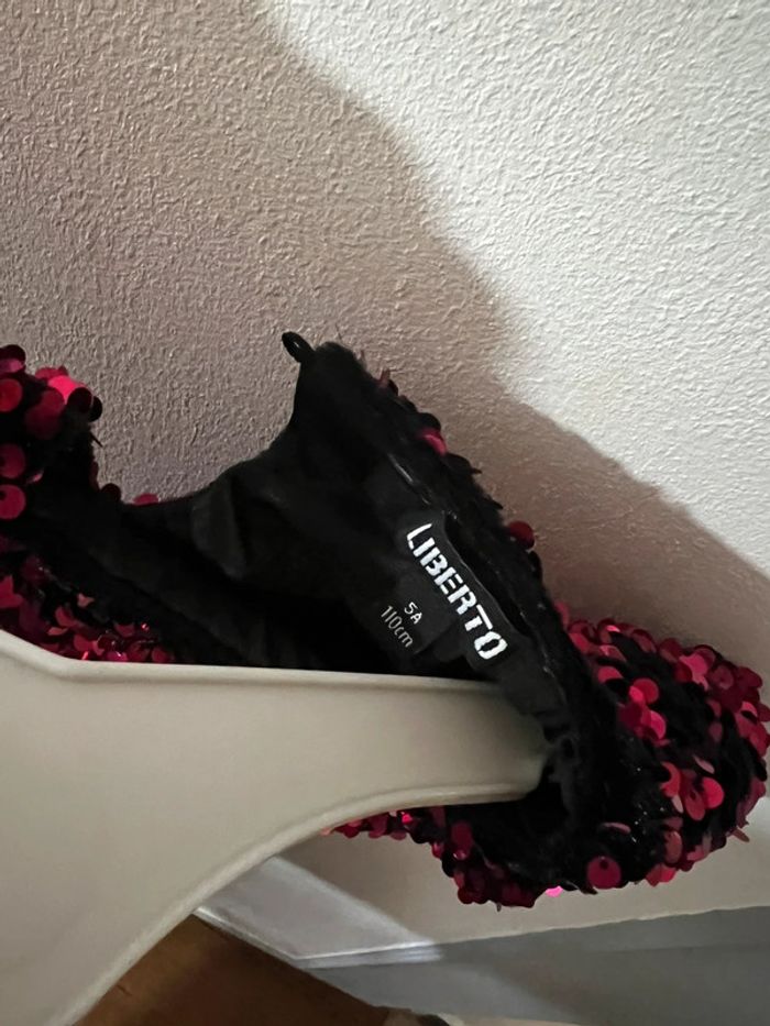 Robe fille taille 5 ans marque Liberto très bon état - photo numéro 3