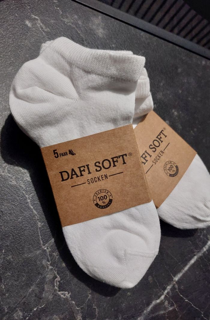 10 paires de chaussettes courtes blanches