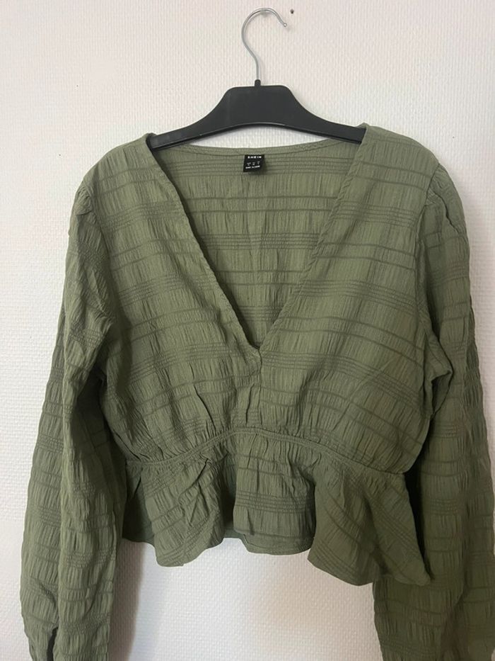 Blouse col v - photo numéro 2