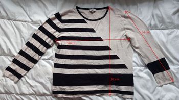 Pull rayé crème et noir Un Jour ailleurs