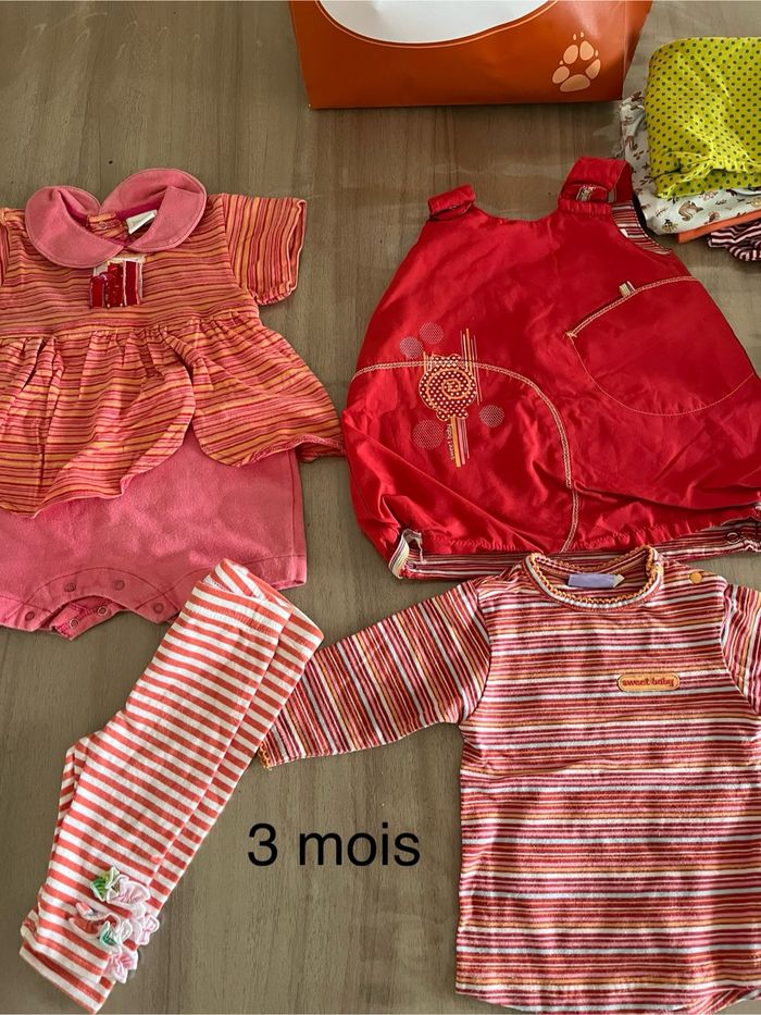 Lot 3 mois fille - photo numéro 3