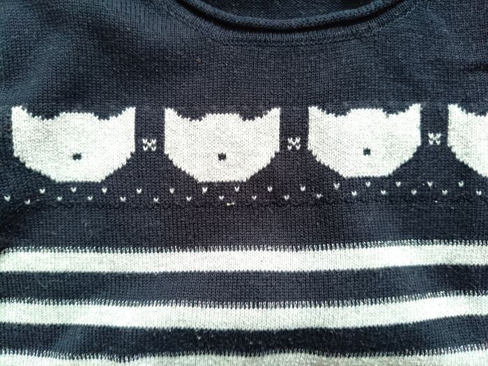 Pull fille Okaïdi bleu marine ligné 128 cm - photo numéro 2