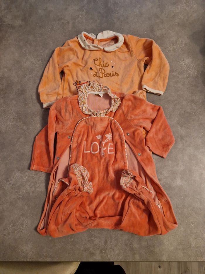 Lot 2 grenouillère bébé filles velour rose corail antidérapant T24mois TBE petit béguin