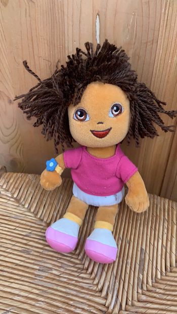 Peluche Dora ~20 cm