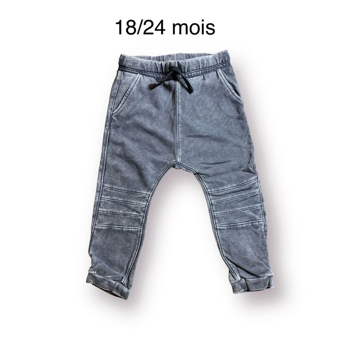 H&M Jogging gris mixte Taille 18/24 mois