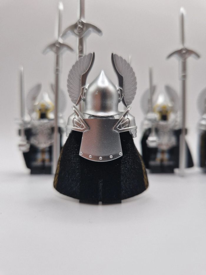 Figurines type lego 4 guerriers de minas tirith du gondor seigneur des anneaux / hobbit - photo numéro 5