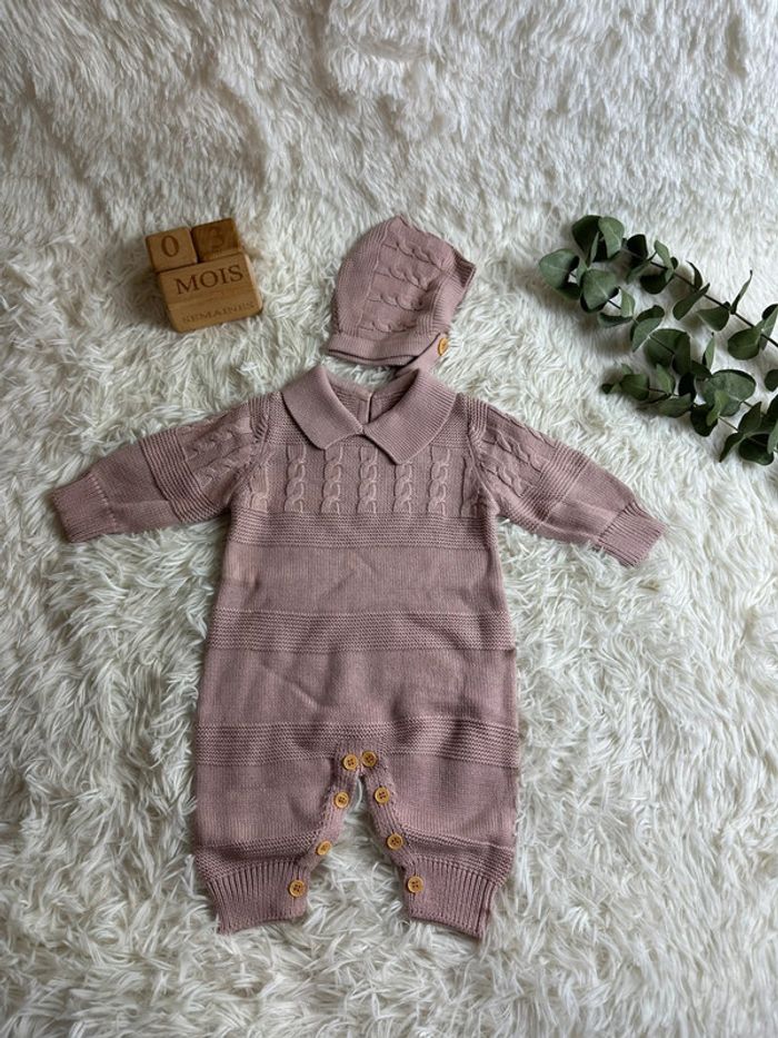 Combinaison et bonnet tricot taille 3-6 mois
