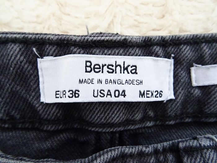 Jean gris foncé wide leg Bershka taille 36 - photo numéro 2
