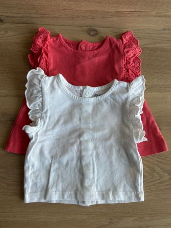lot 2 tee-shirt manches volantées taille 1 mois