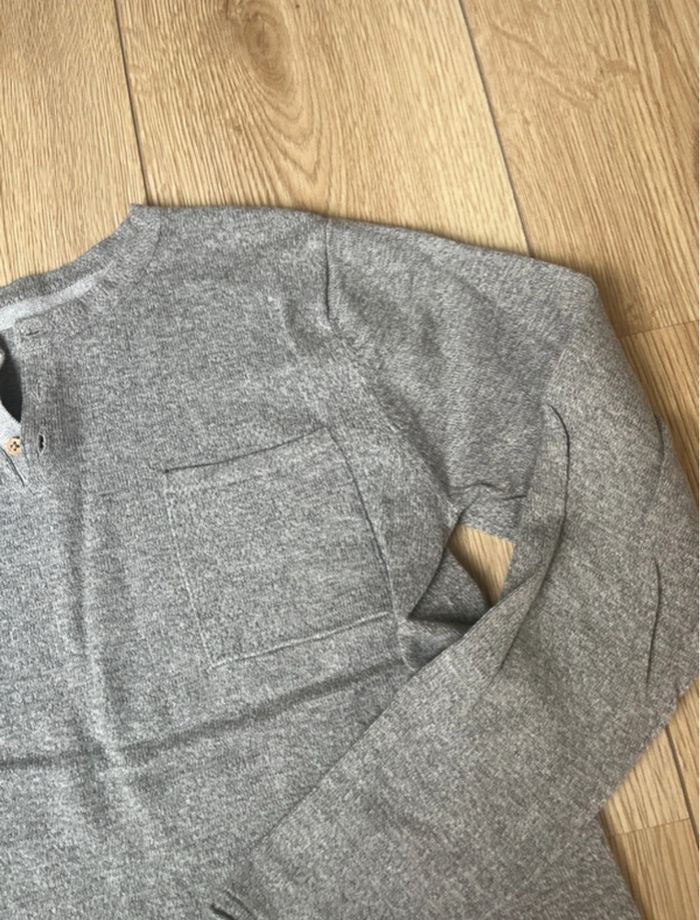 Pull fin gris Kiabi 10 ans - photo numéro 3