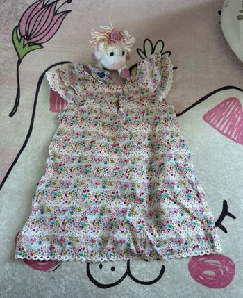 Belle robe printemps été 24 mois