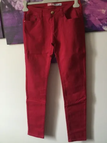 Pantalon jeans rouge T38