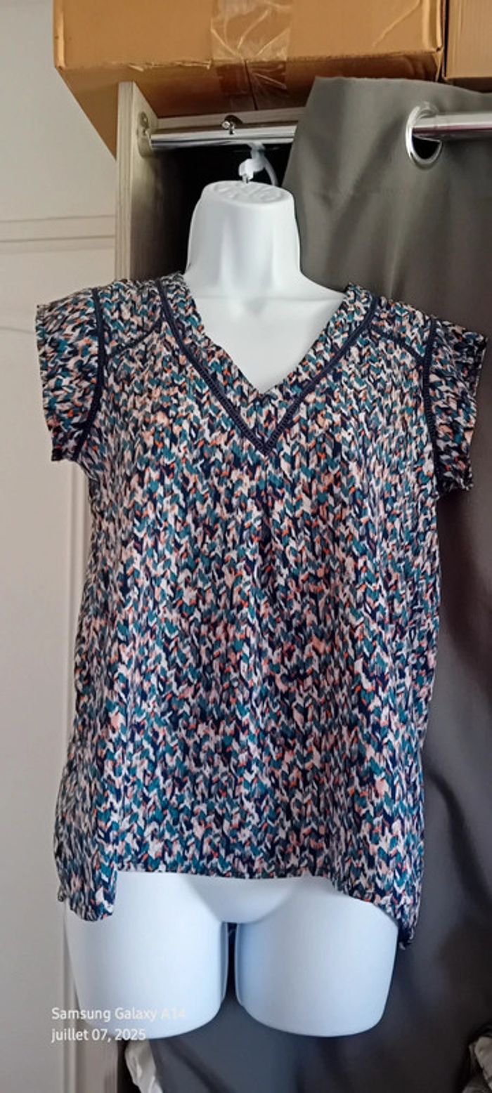 Blouse manches courtes col V imprimé coloré chevrons femme M rue des abesses - photo numéro 5