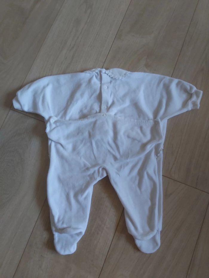 Grenouillère/pyjama velours fille 3 mois (78) - photo numéro 3