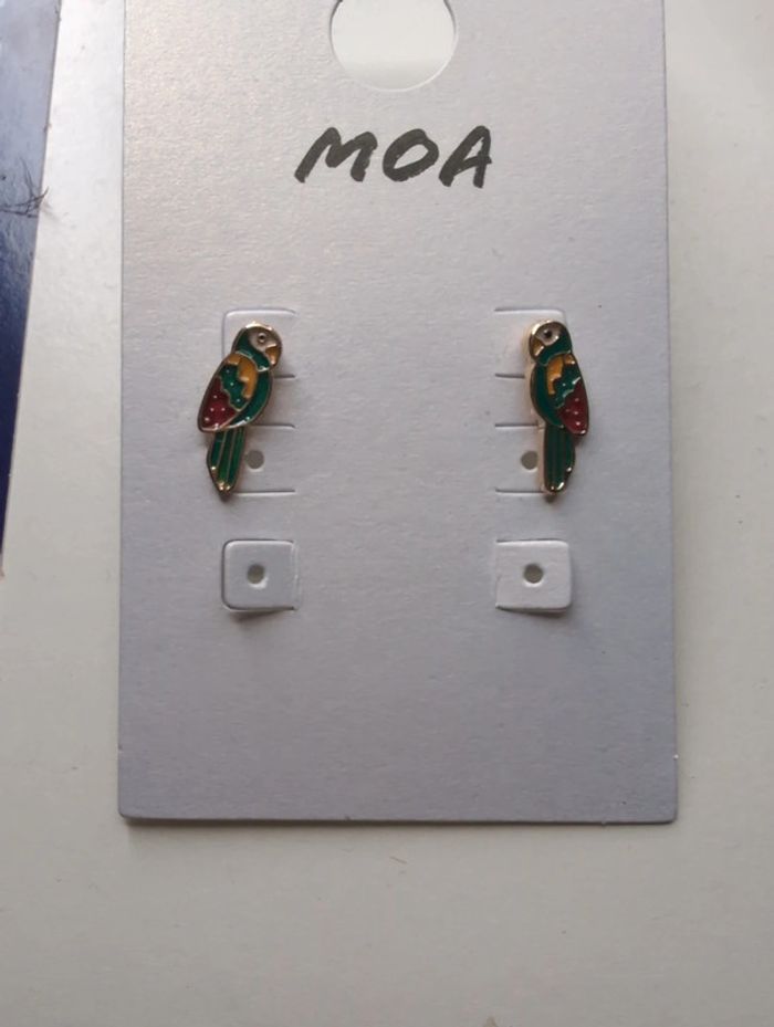 Boucle d oreille de chez moa