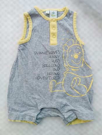 🔸 Adorable Combishort Winnie l’Ourson Disney – Garçon 1 Mois🔸