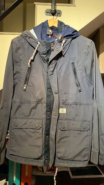 Veste Superdry + North Sea